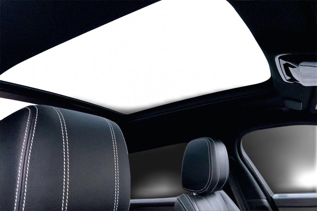 Used 2021 Land Rover Range Rover Velar R-Dynamic S image 29