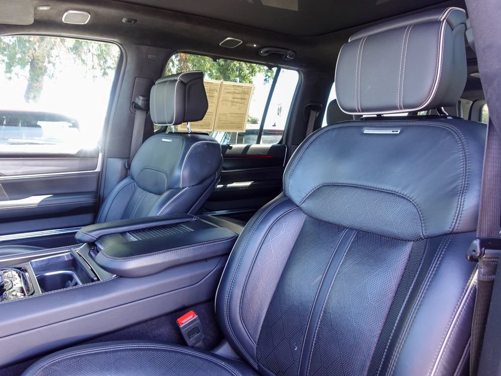 Used 2024 Jeep Grand Wagoneer L Series II w/ Quick Order Packagew 28T AWD/4WD image 24