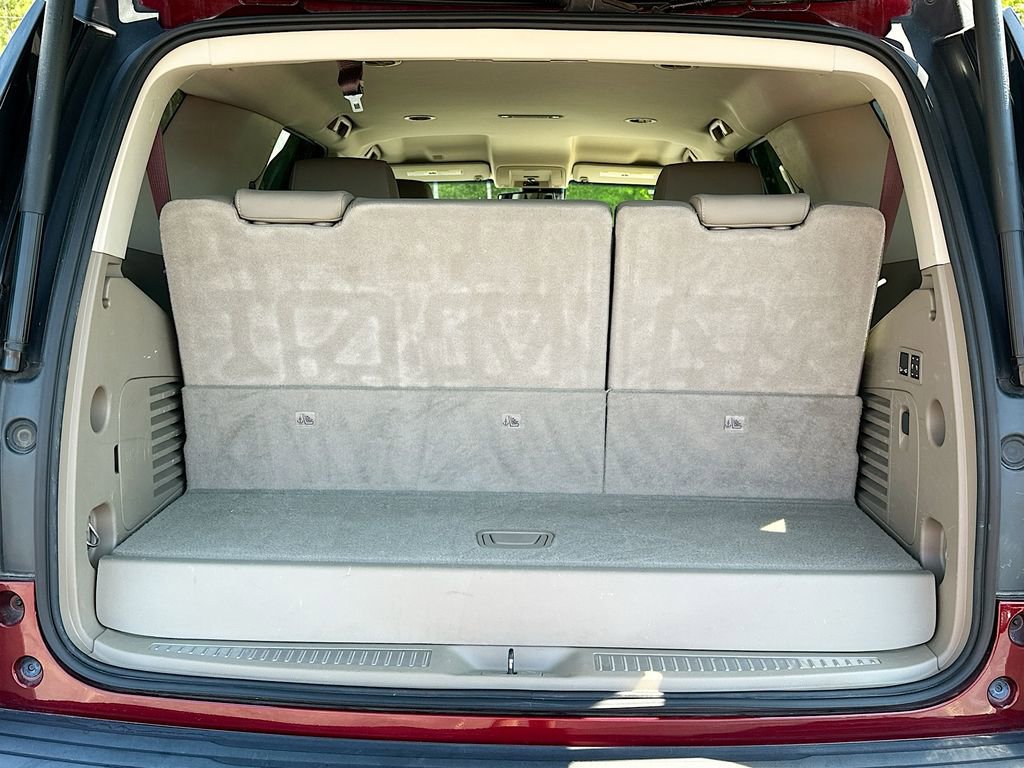 Used 2017 GMC Yukon SLT image 16