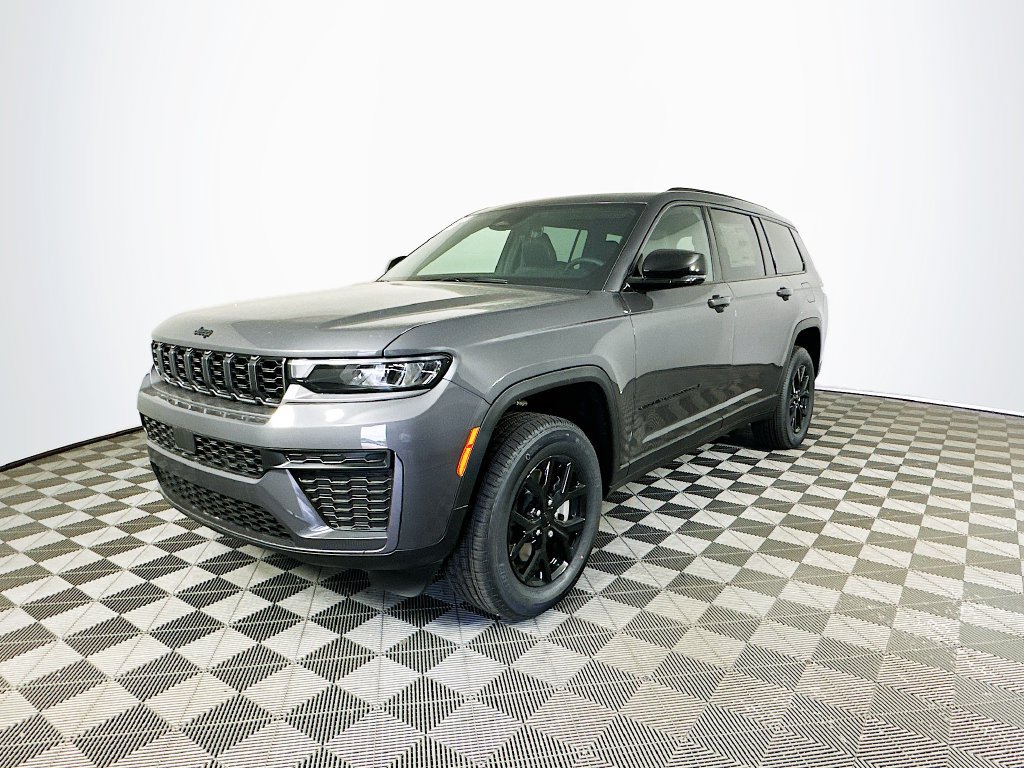 New 2026 Jeep Grand Cherokee L 4WD image 4