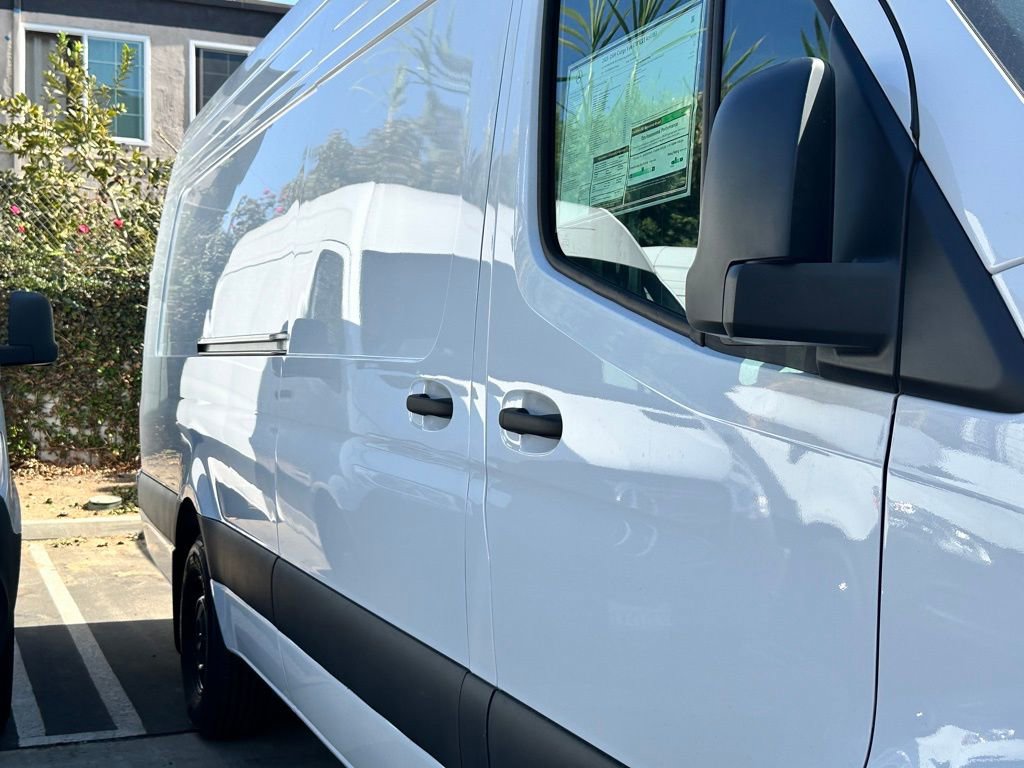 New 2025 Mercedes-Benz Sprinter 2500 image 5