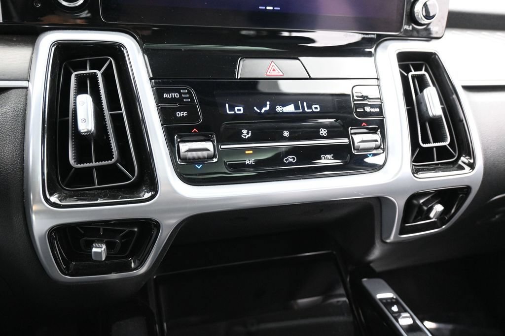 Used 2022 Kia Sorento SX AWD/4WD image 22
