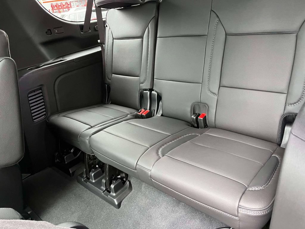 New 2026 GMC Yukon XL Denali w/ Sun & Power Step Package AWD/4WD image 17