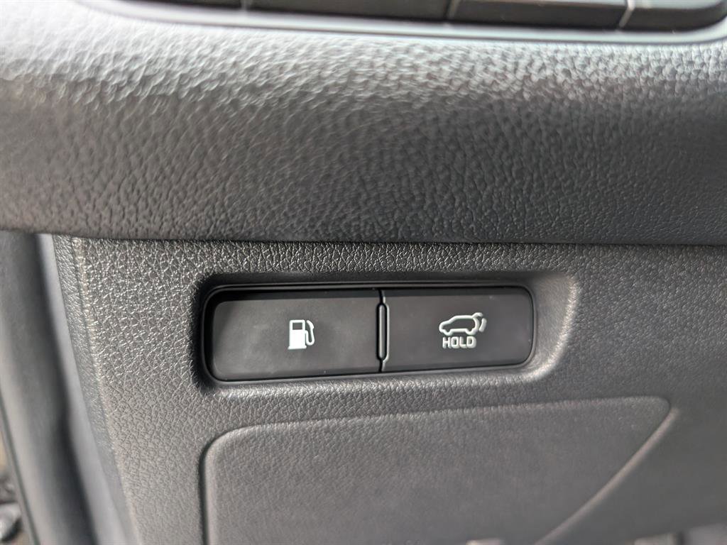 Used 2020 Kia Sorento SX image 31