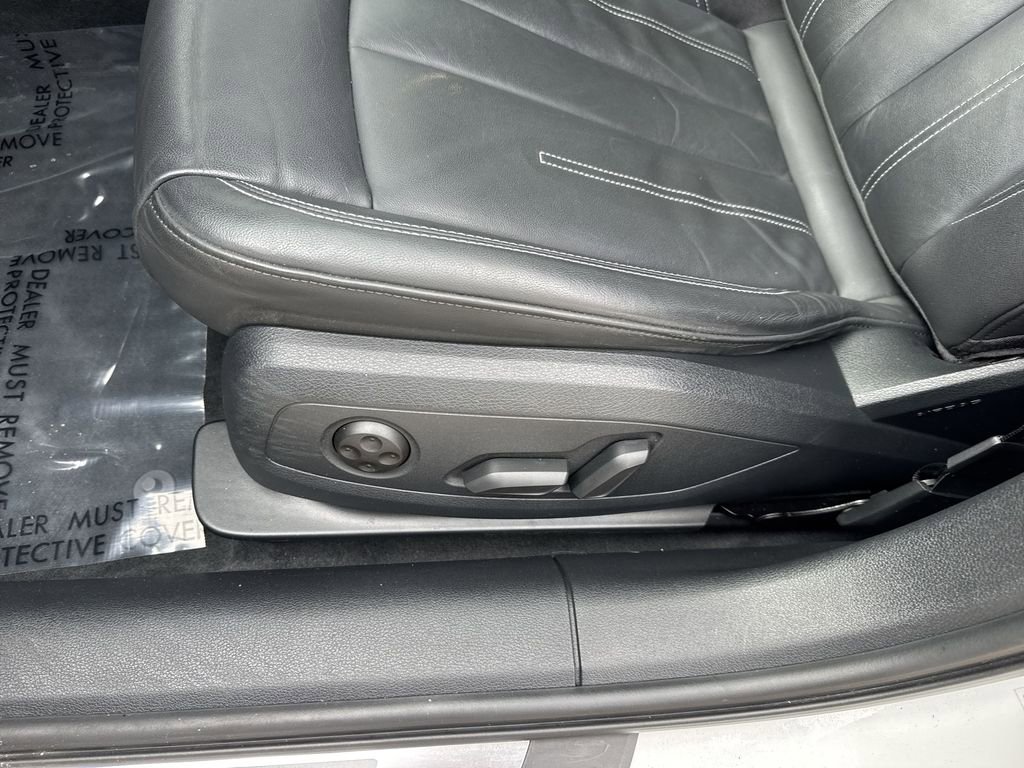 Used 2021 Audi A4 2.0T Premium w/ Convenience Package image 41