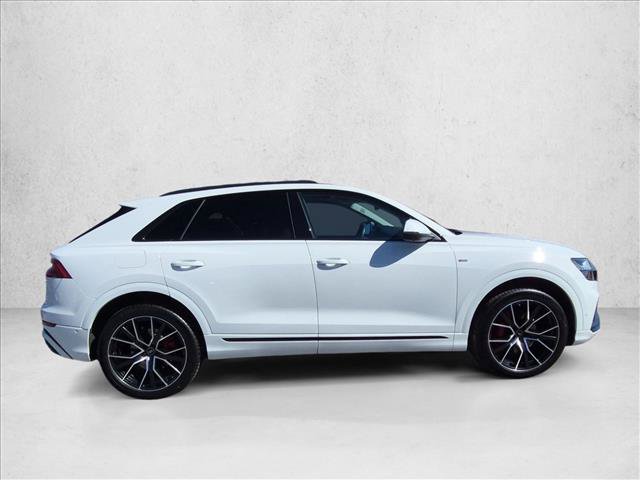 Used 2022 Audi Q8 Premium Plus AWD/4WD image 4
