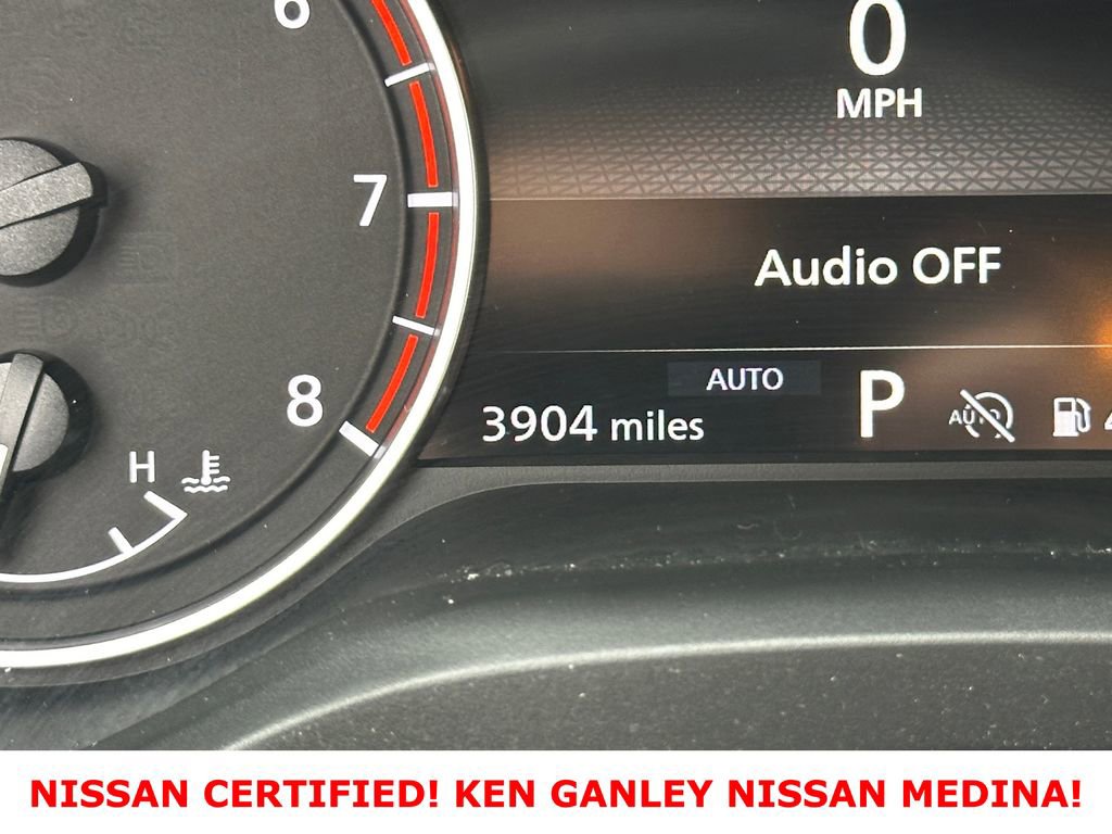 Certified 2026 Nissan Rogue SV AWD/4WD image 32