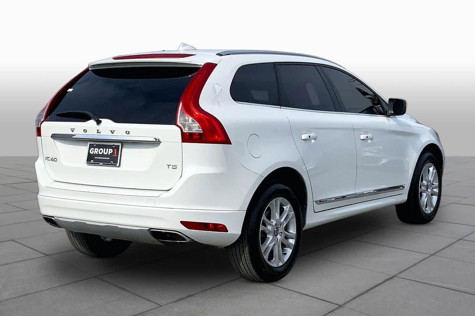 Used 2016 Volvo XC60 T5 Premier FWD image 13