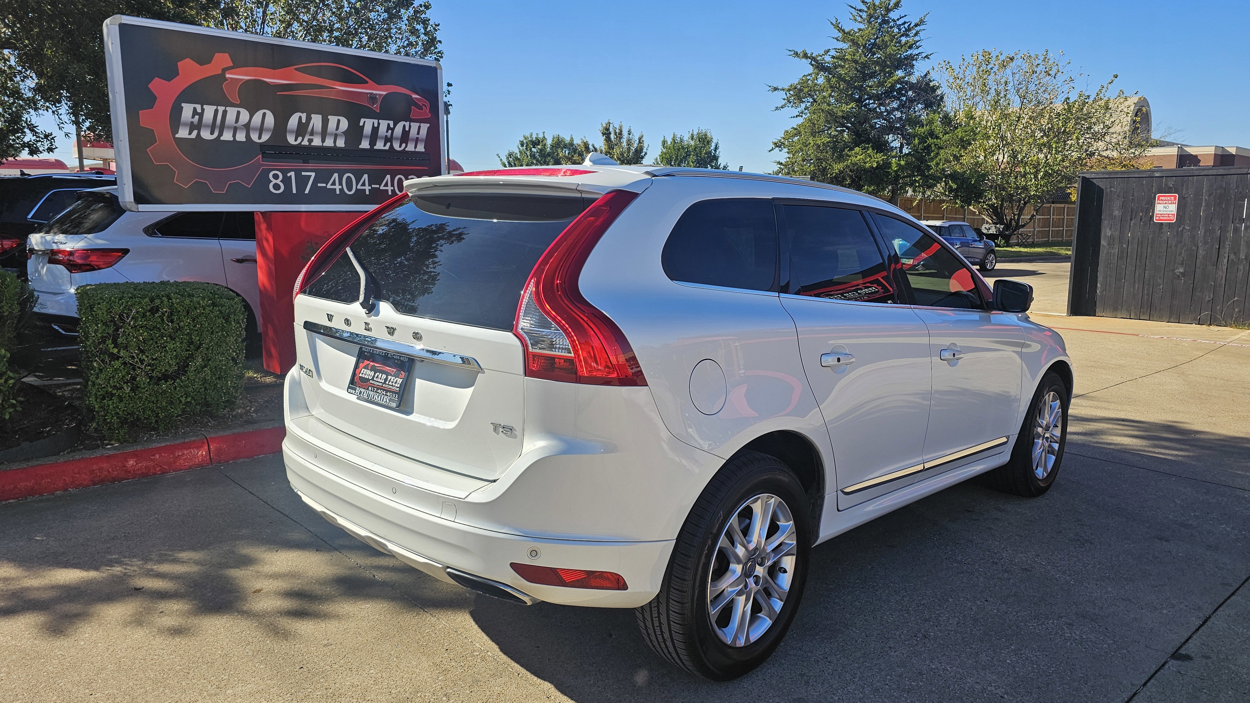 Used 2015 Volvo XC60 T5 Platinum image 8