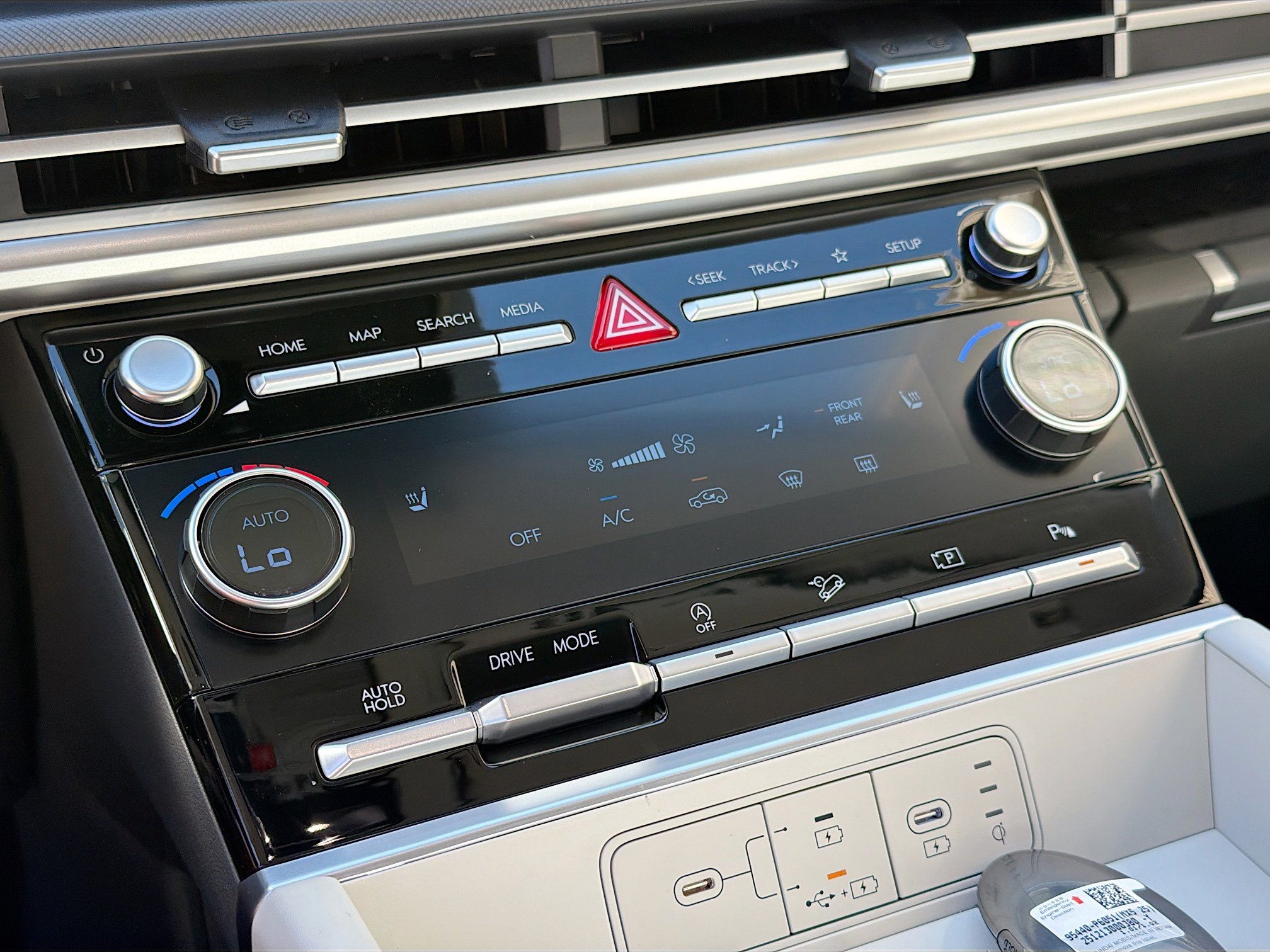 New 2026 Hyundai Santa Fe SEL image 28