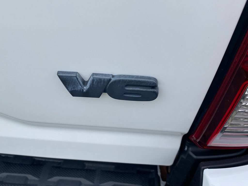 Used 2020 Toyota Tacoma SR5 RWD image 15