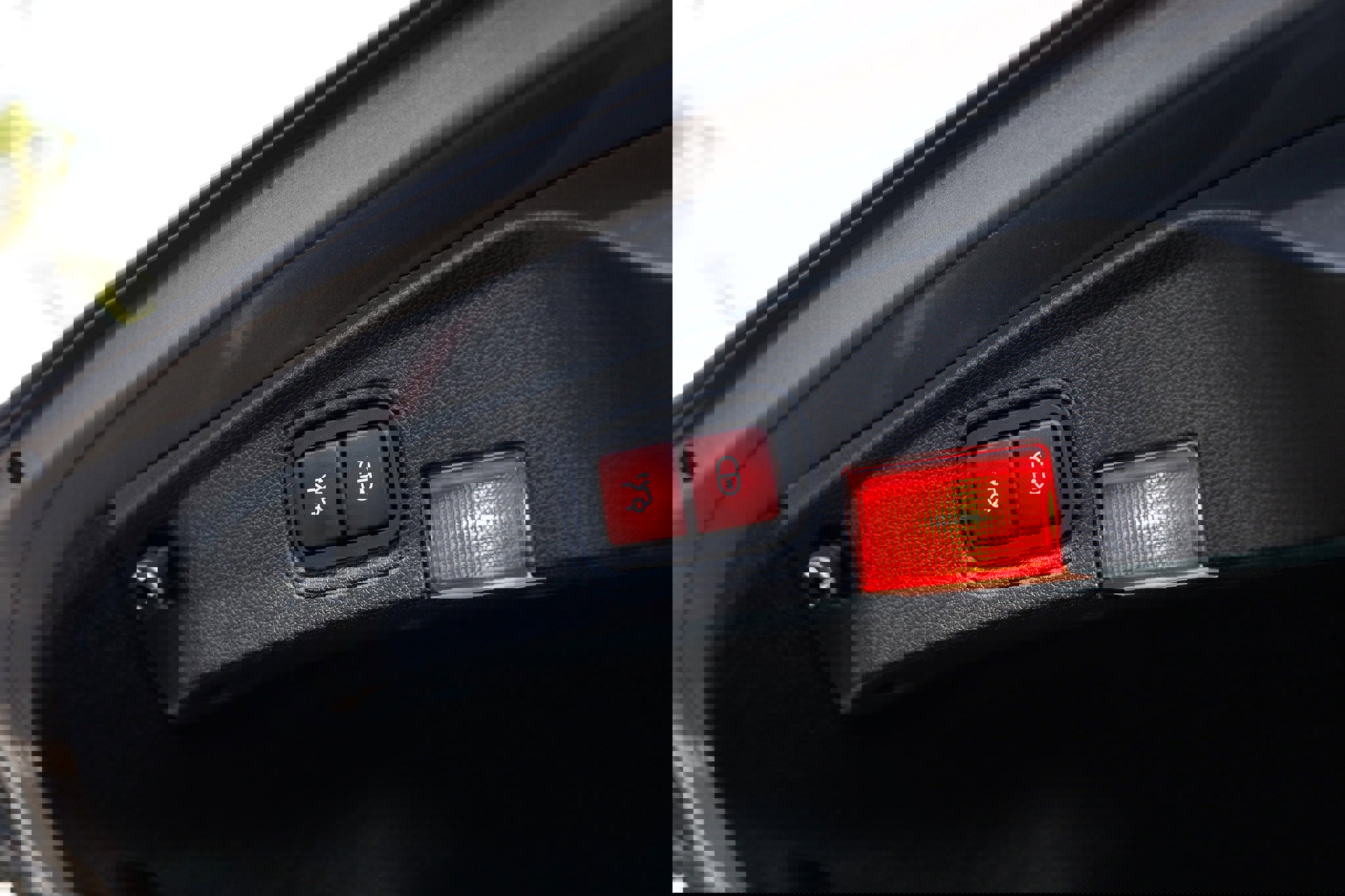 Used 2018 Mercedes-Benz C 300 Coupe image 48