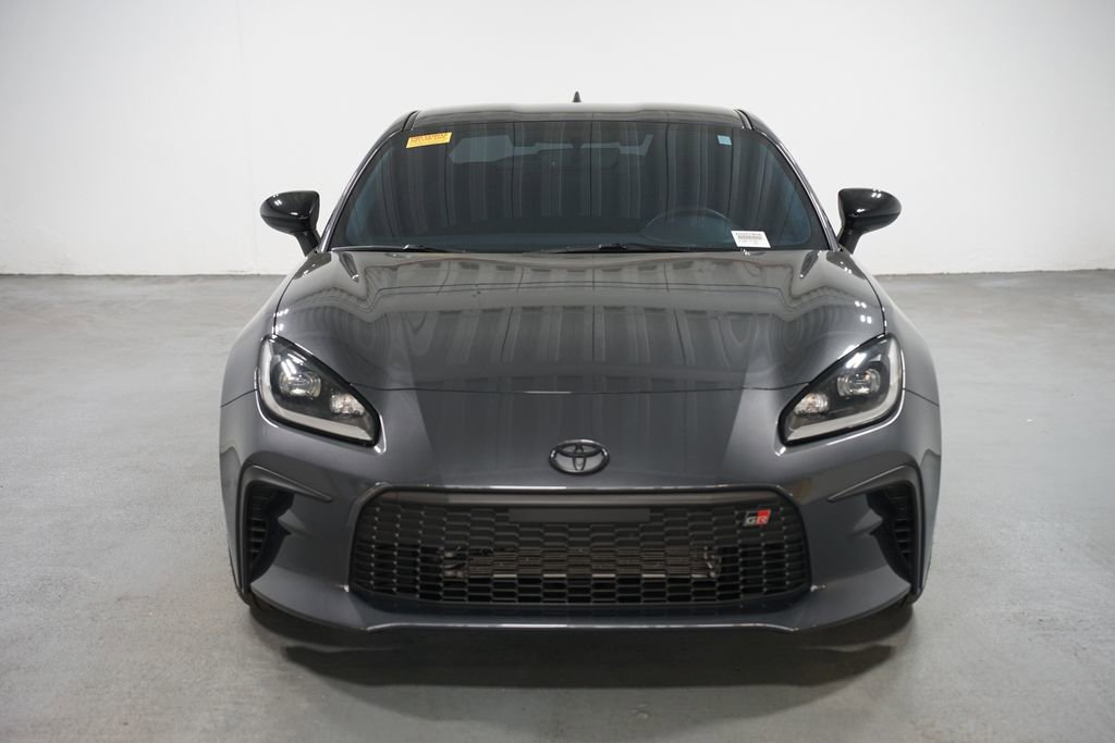 Certified 2024 Toyota GR86 image 2