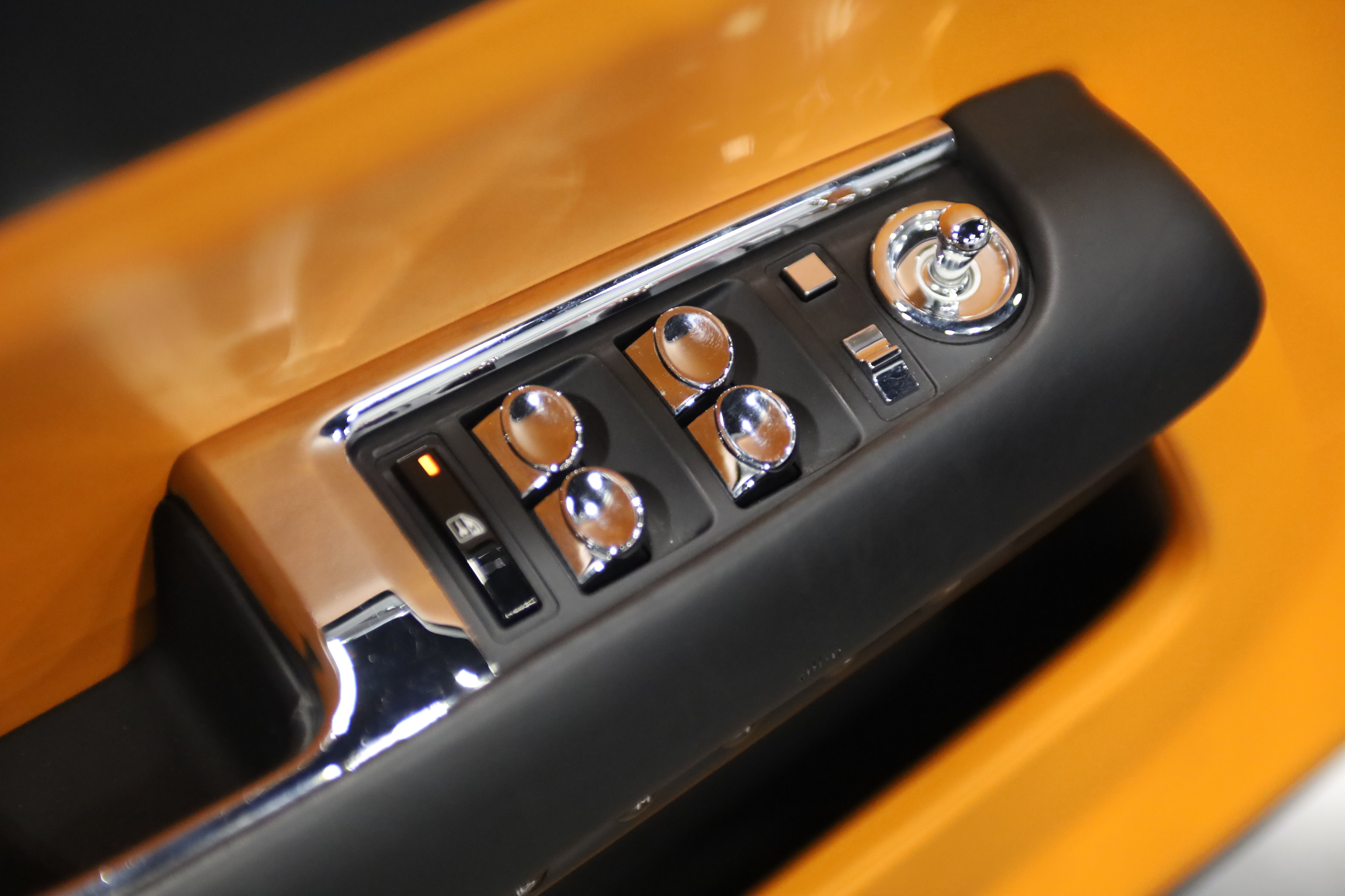Used 2021 Rolls-Royce Wraith w/ Rolls-Royce Signature Package RWD image 15