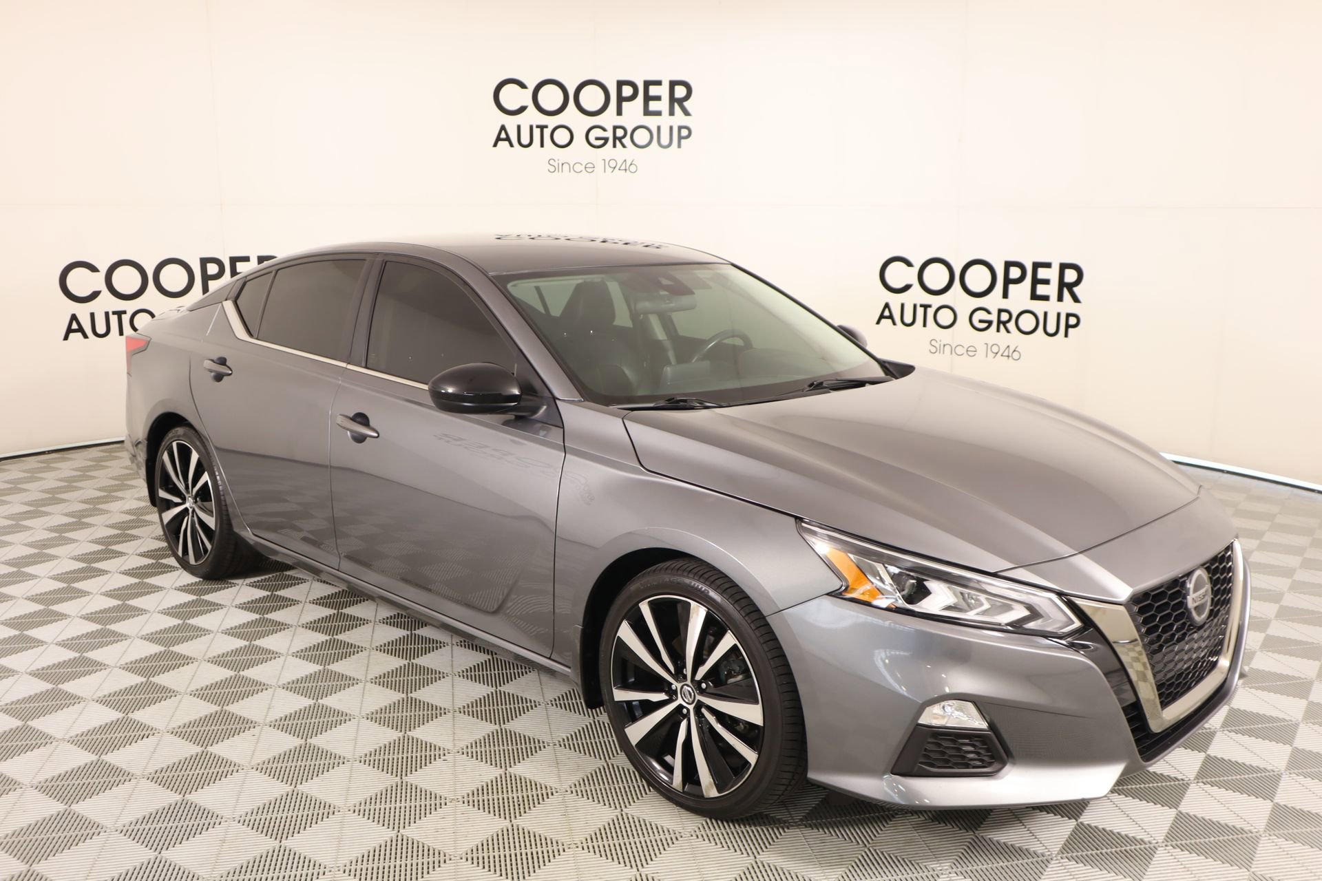Used 2022 Nissan Altima 2.5 SR
