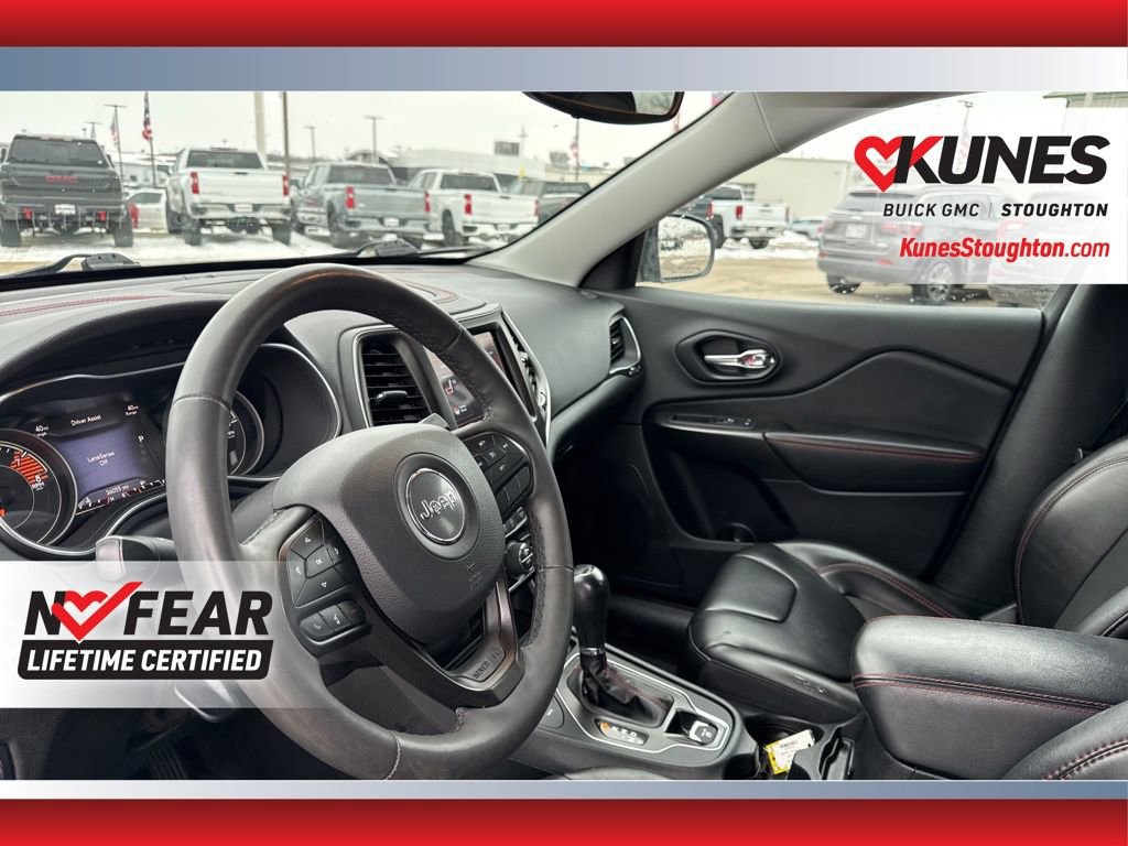 Used 2022 Jeep Cherokee Trailhawk image 20