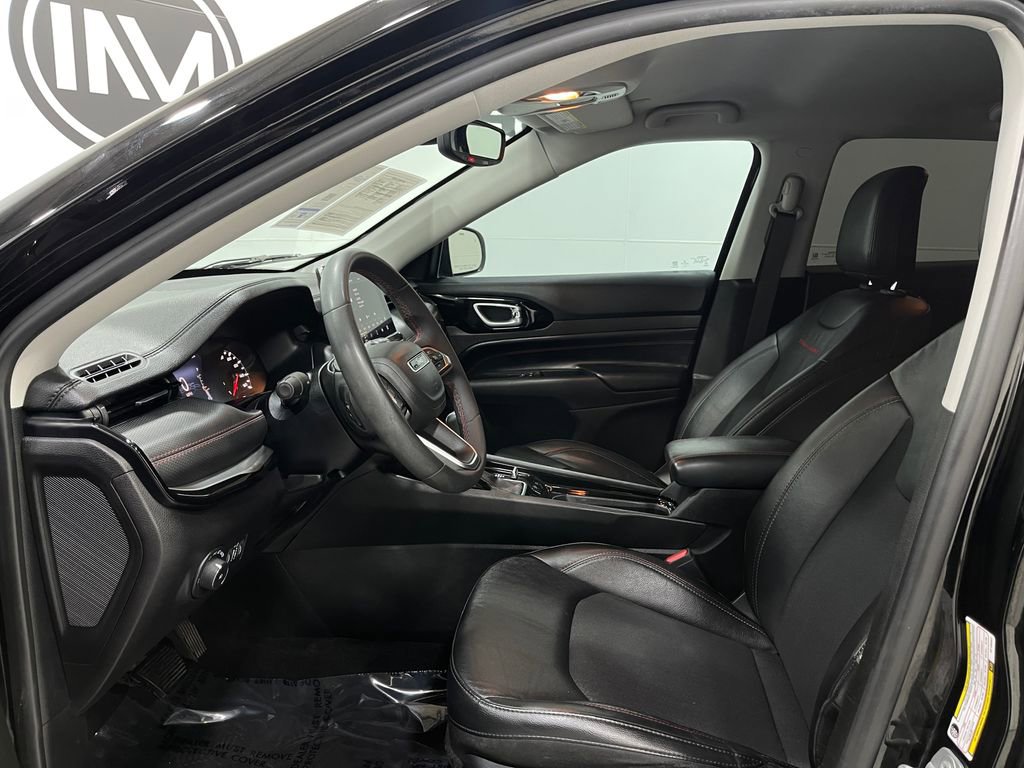 Used 2022 Jeep Compass Trailhawk image 11