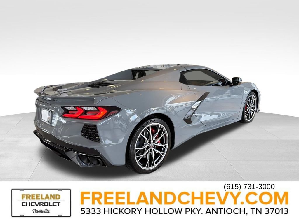 Used 2025 Chevrolet Corvette Stingray Preferred Conv w/ 2LT RWD image 3