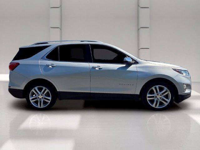 Used 2018 Chevrolet Equinox Premier FWD image 6