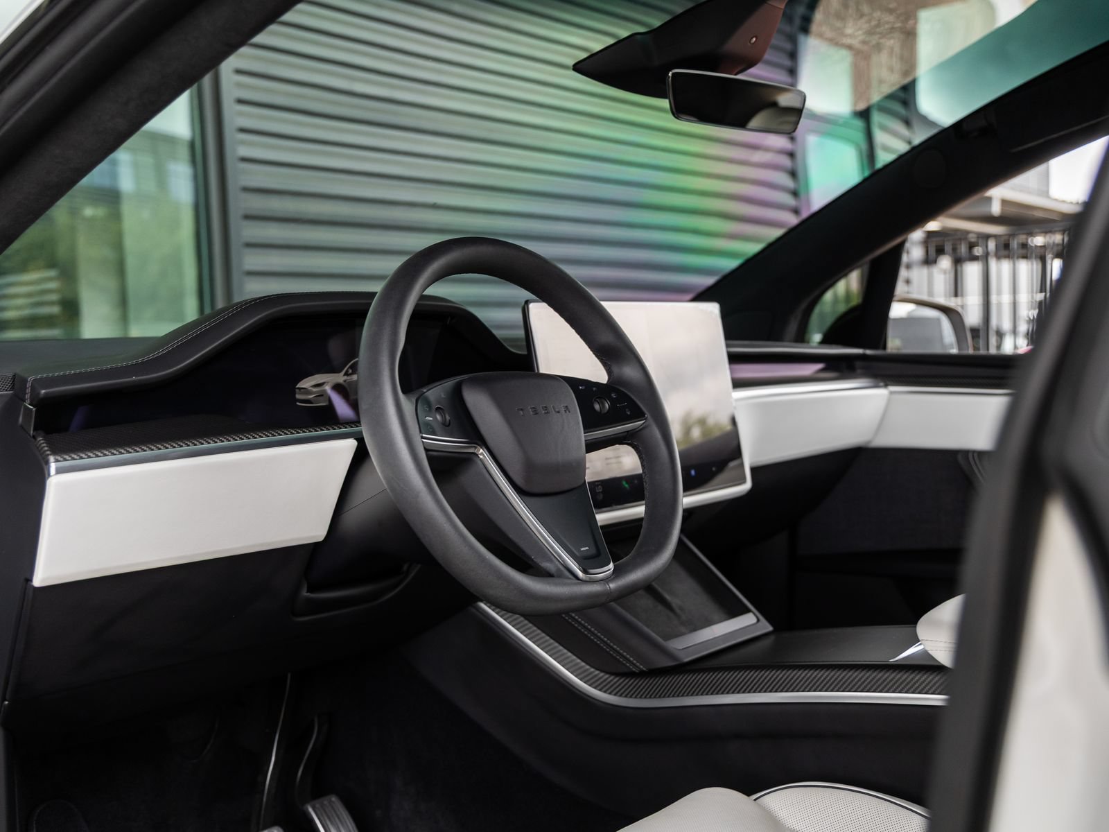 Used 2023 Tesla Model X Plaid AWD/4WD image 24