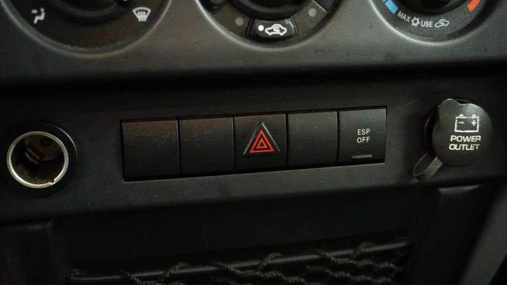 Used 2009 Jeep Wrangler X image 22