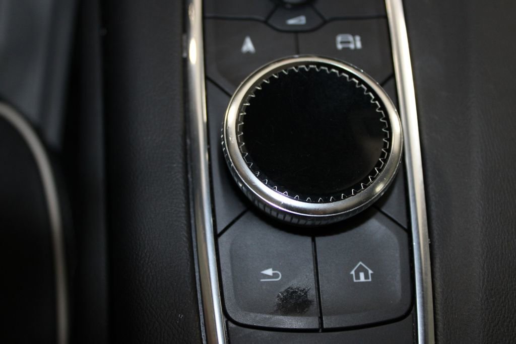 Used 2023 Cadillac Escalade Premium Luxury w/ LPO, Illumination Package RWD image 51