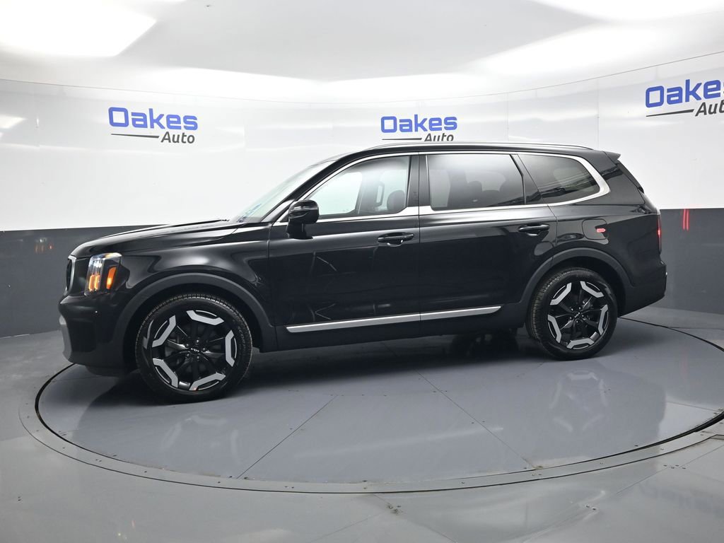 Certified 2025 Kia Telluride EX AWD/4WD image 5