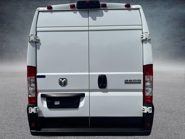 Used 2024 RAM ProMaster 2500 w/ Convenience Group image 4