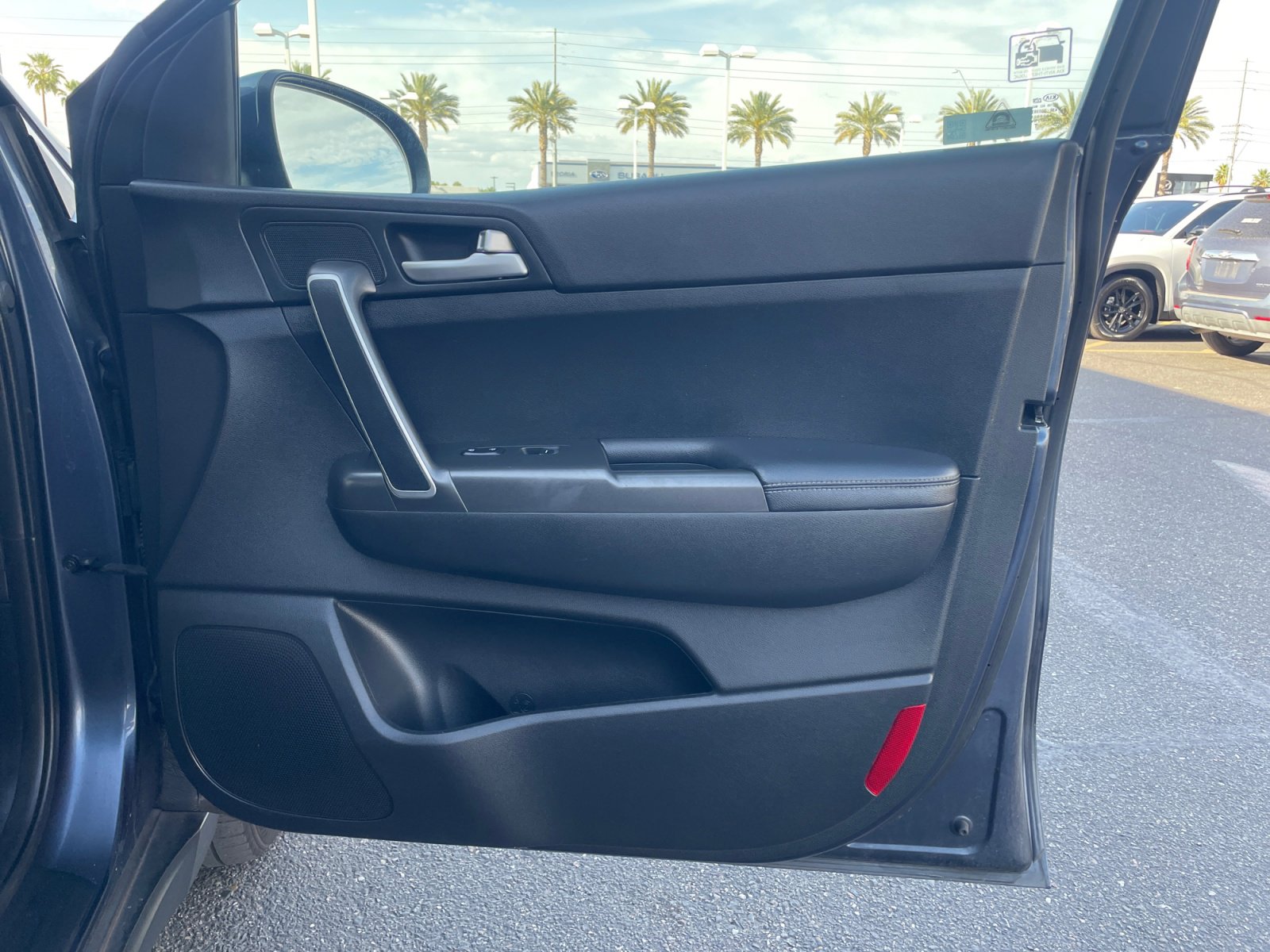 Used 2018 Kia Sportage LX image 16