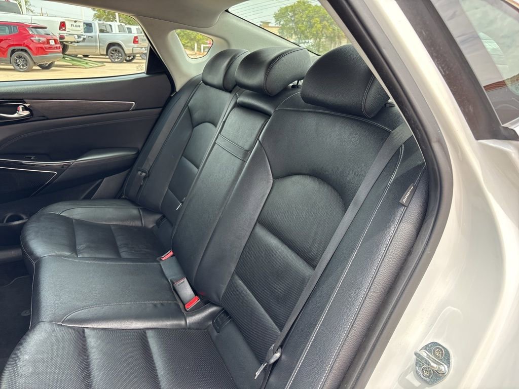 Used 2020 Kia Cadenza Technology image 18