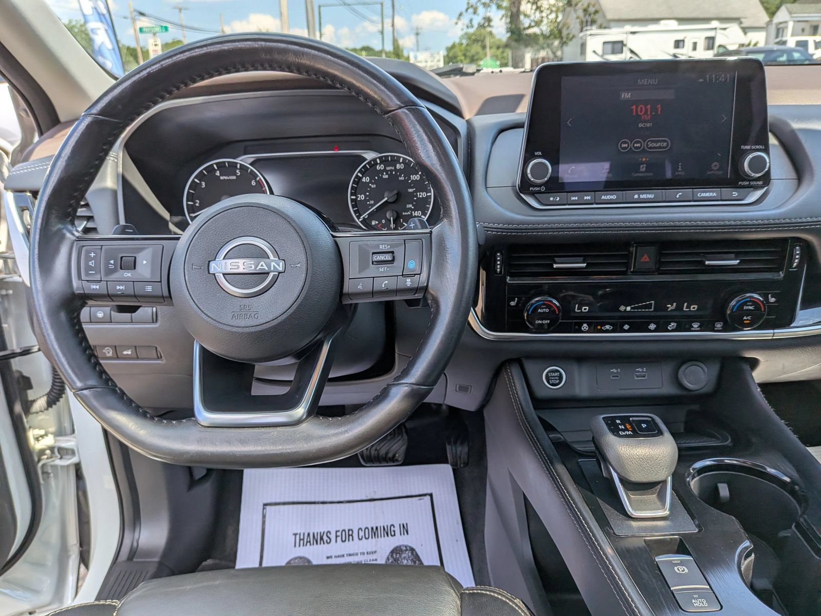 Used 2023 Nissan Rogue SL AWD/4WD image 46