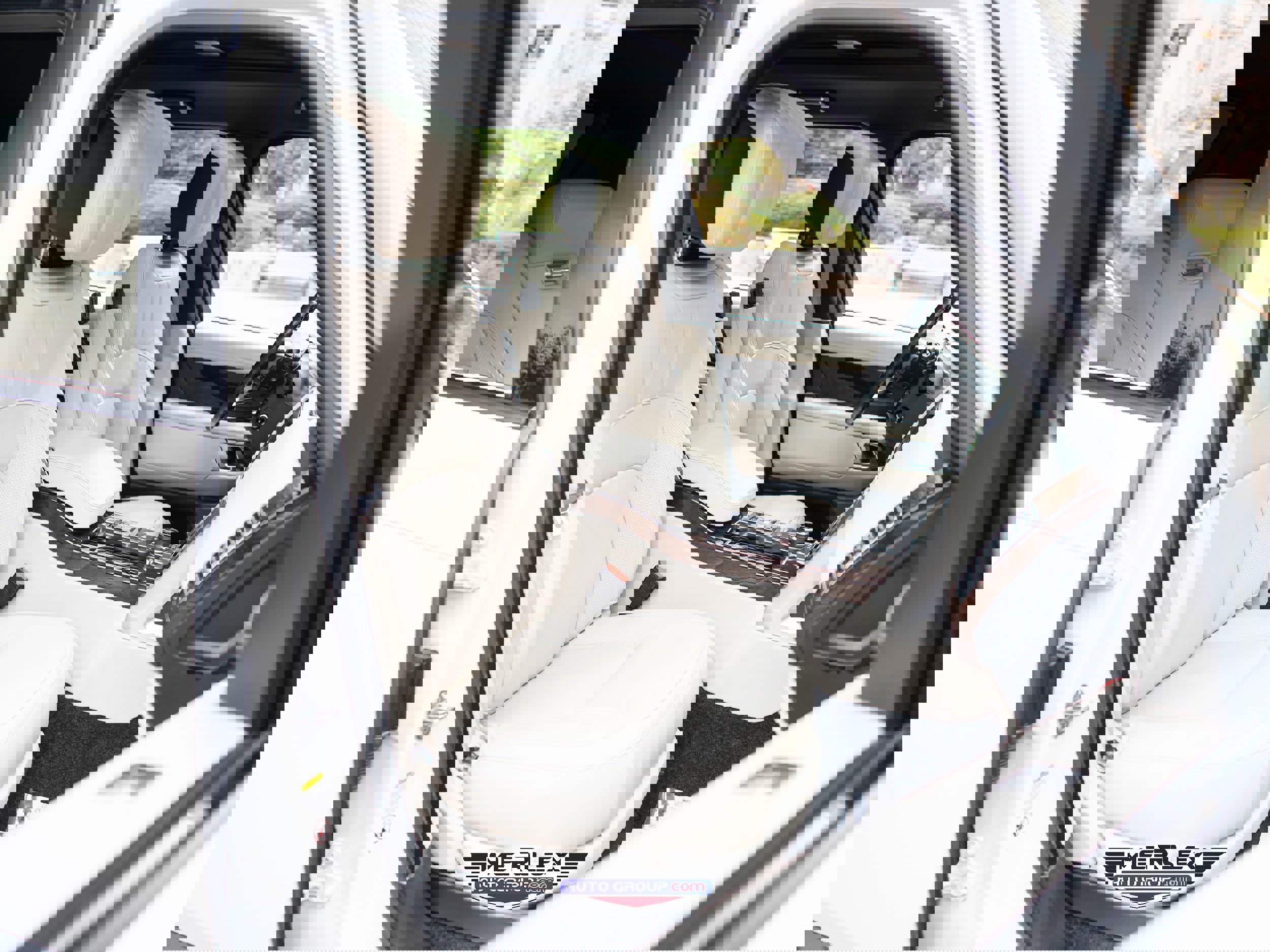 Used 2018 Land Rover Range Rover Supercharged image 17