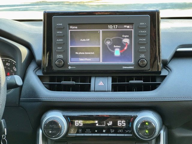 Used 2022 Toyota RAV4 LE image 23