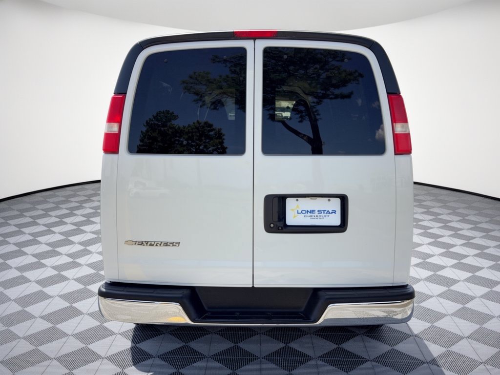 Certified 2019 Chevrolet Express 3500 LT w/ LT Preferred Equipment Group RWD image 11