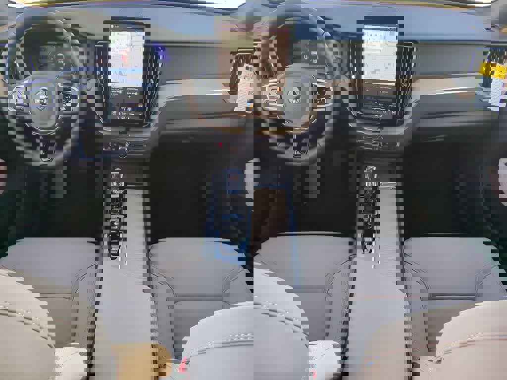 New 2026 Volvo XC60 T8 Plus w/ Protection Package Premier image 14