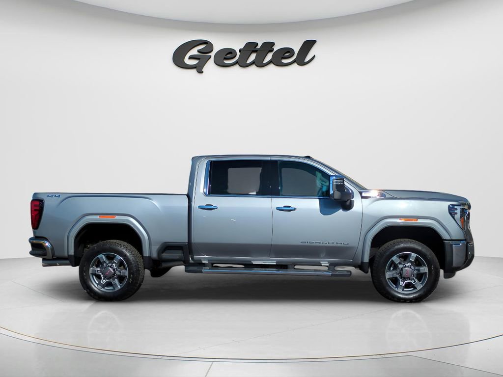 Used 2025 GMC Sierra 3500 SLT w/ SLT Premium Package image 3