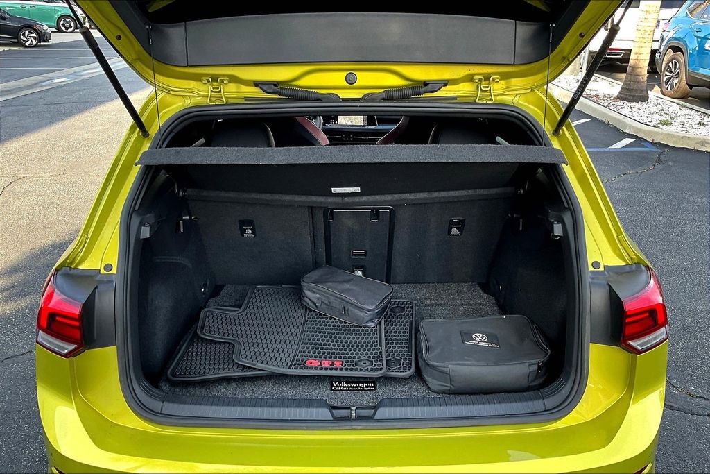 Used 2022 Volkswagen GTI Autobahn image 24