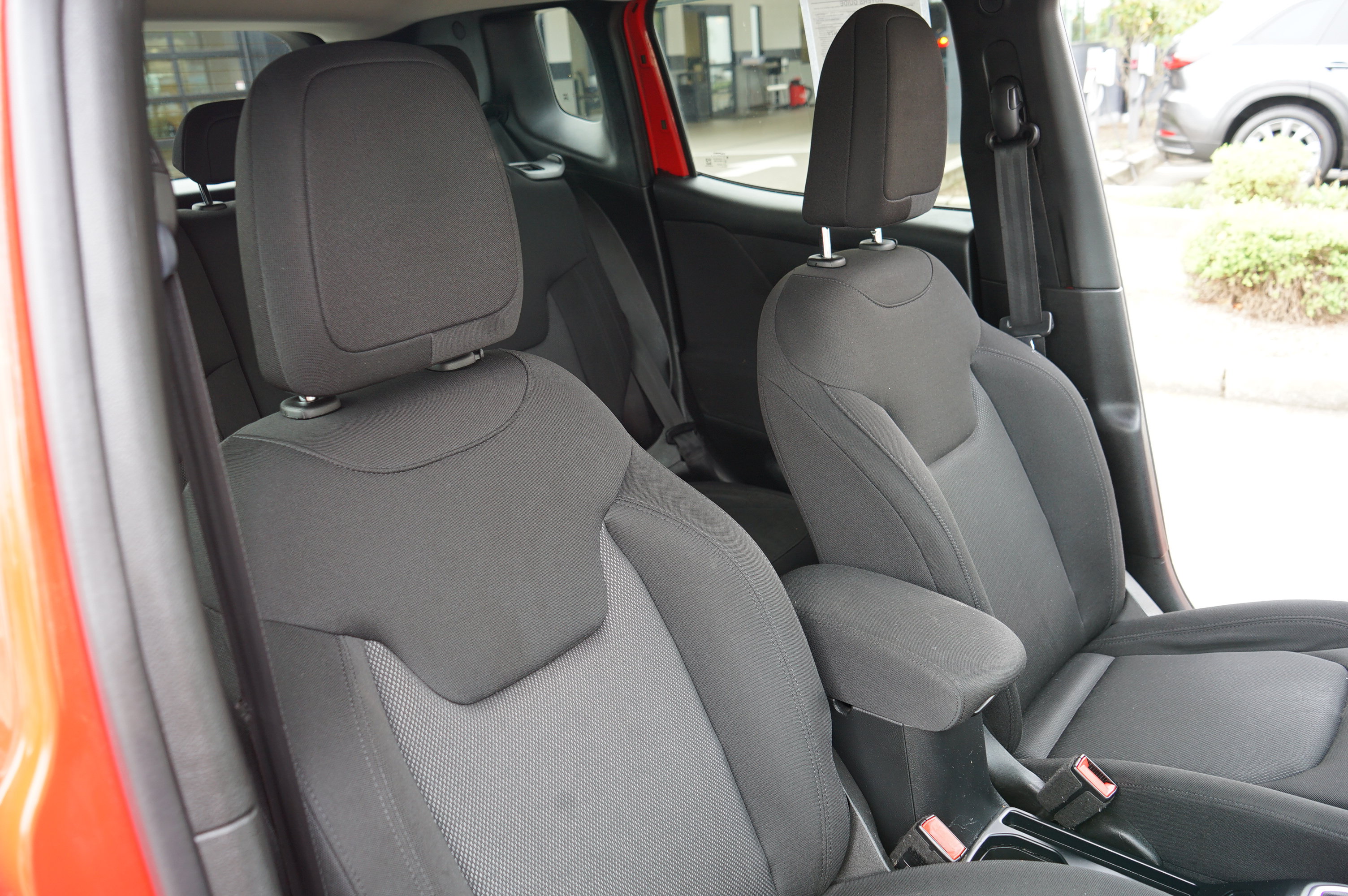 Used 2018 Jeep Renegade Sport w/ Power & Air Group AWD/4WD image 20