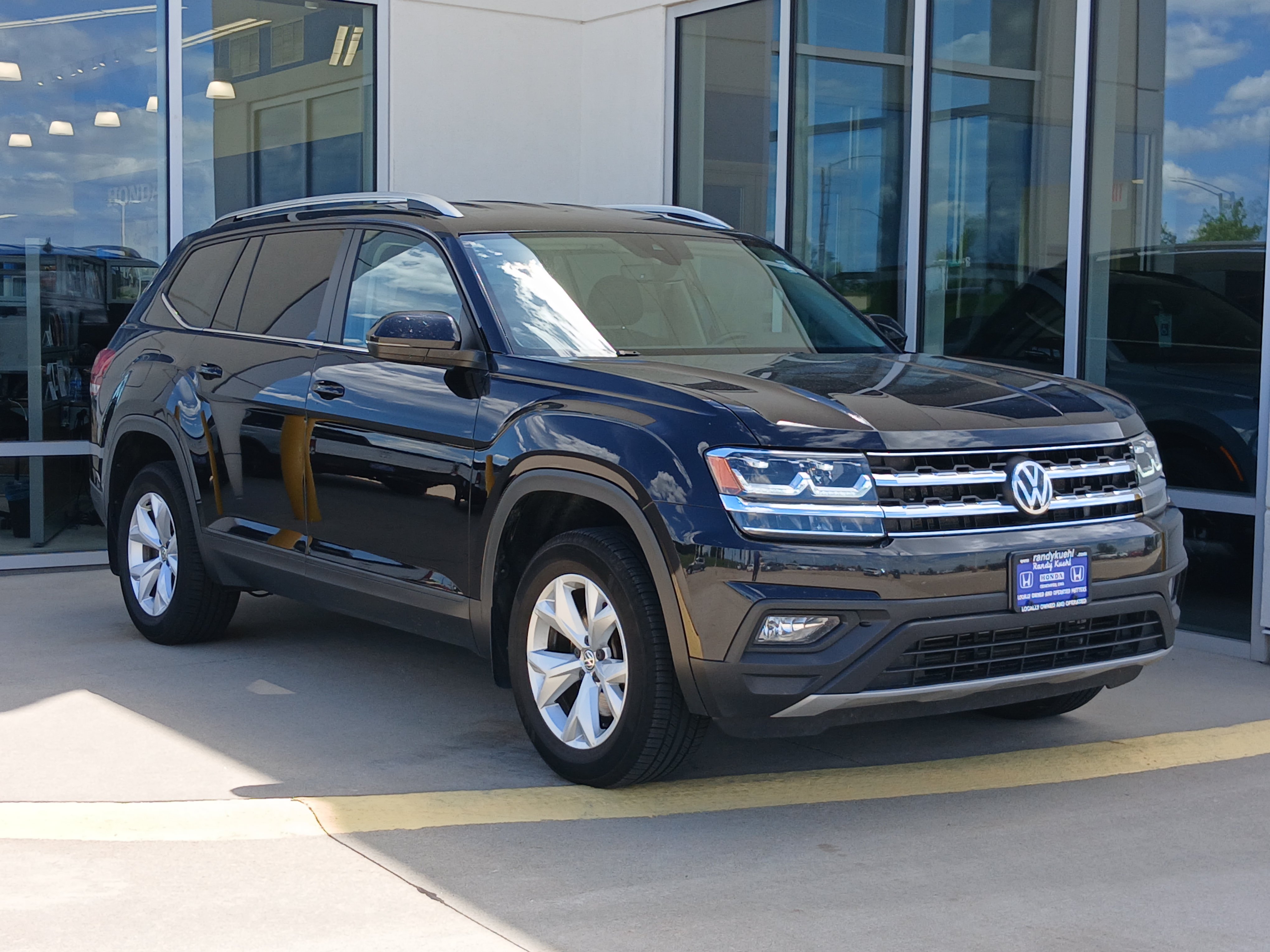 Used 2018 Volkswagen Atlas SE AWD/4WD image 5