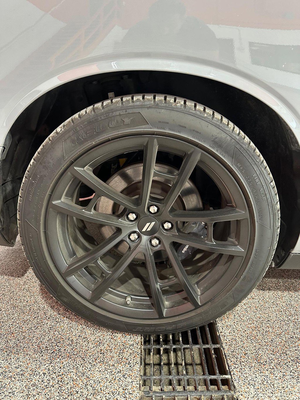 Used 2022 Dodge Challenger R/T w/ Plus Package image 9