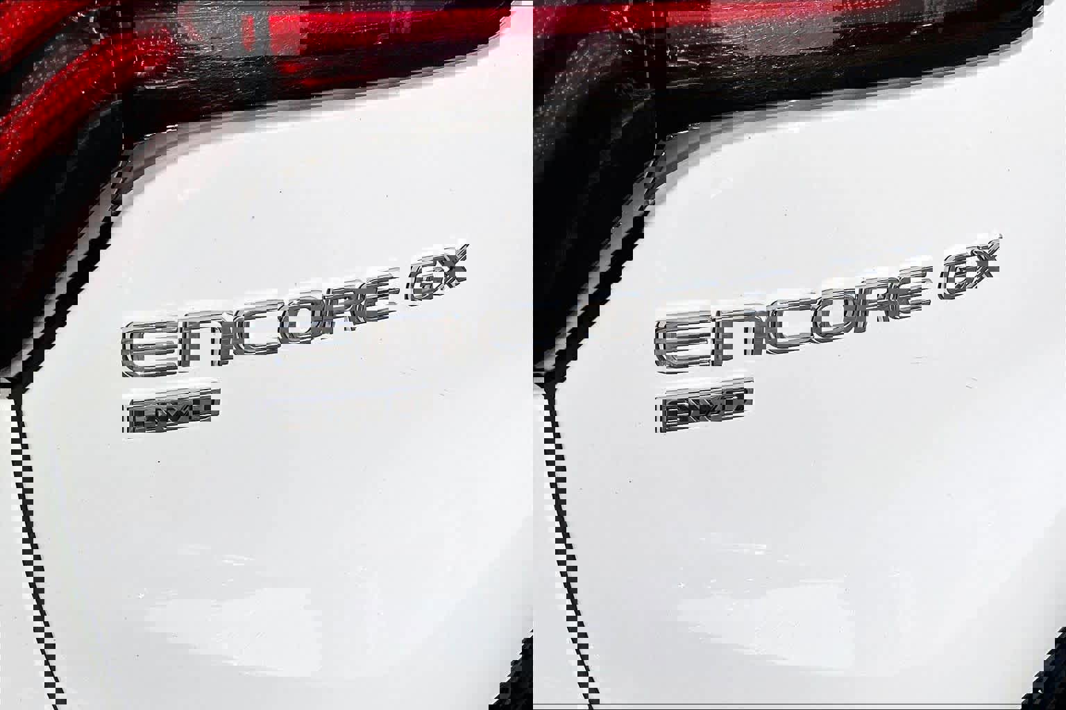 Used 2024 Buick Encore GX Sport Touring image 31