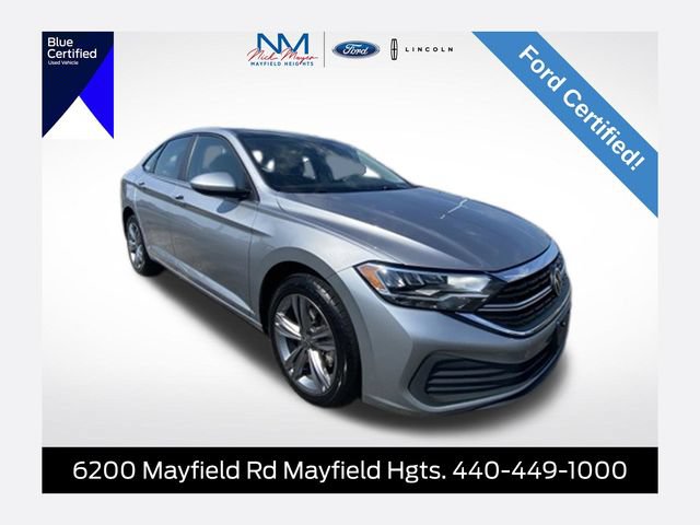 Used 2024 Volkswagen Jetta SE