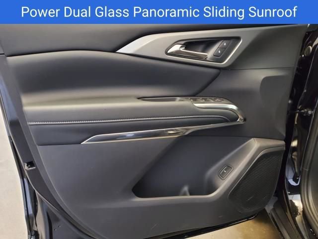 New 2026 Chevrolet Traverse LT w/ Sun and Wheel Package image 15