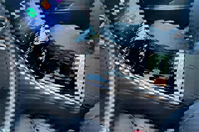 Certified 2025 Mercedes-Benz C 300 4MATIC Sedan image 21