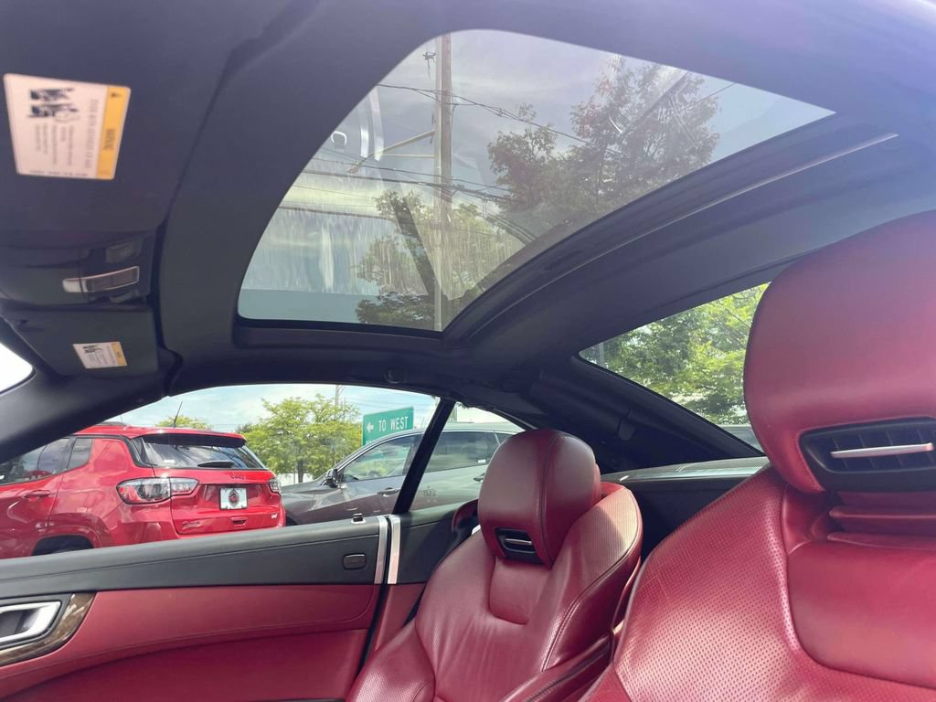 Used 2013 Mercedes-Benz SL 550 w/ Premium Pkg image 16