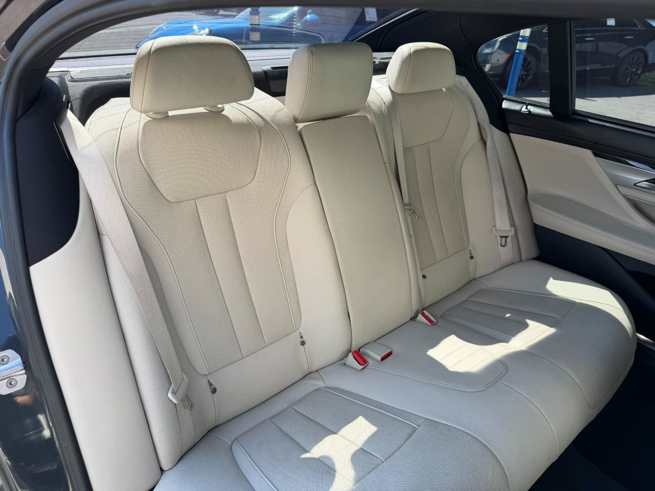 Used 2017 BMW 740i RWD image 49