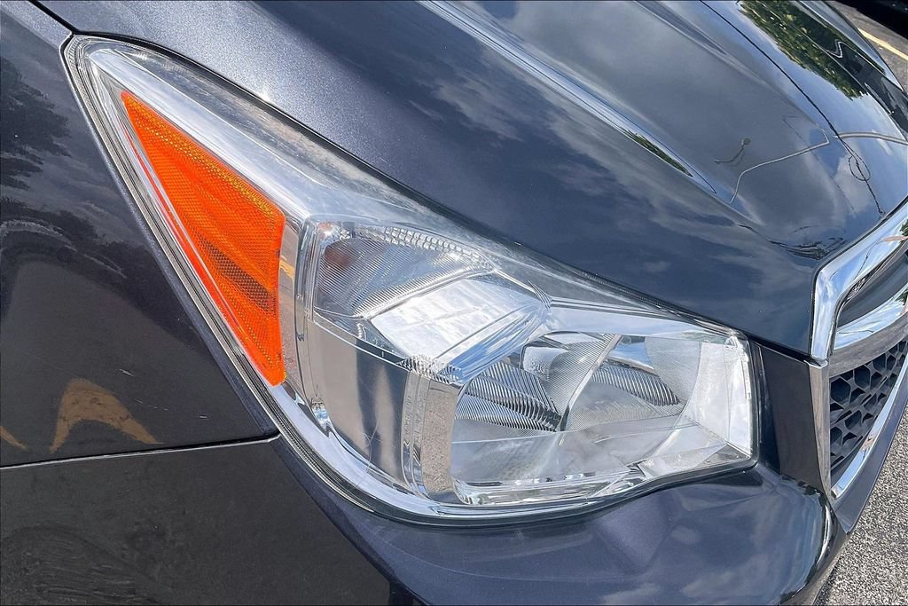 Used 2014 Subaru Forester 2.5i Premium w/ All-Weather Package AWD/4WD image 32
