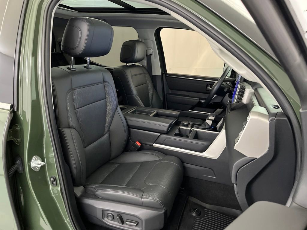Used 2023 Toyota Tundra Limited AWD/4WD image 21
