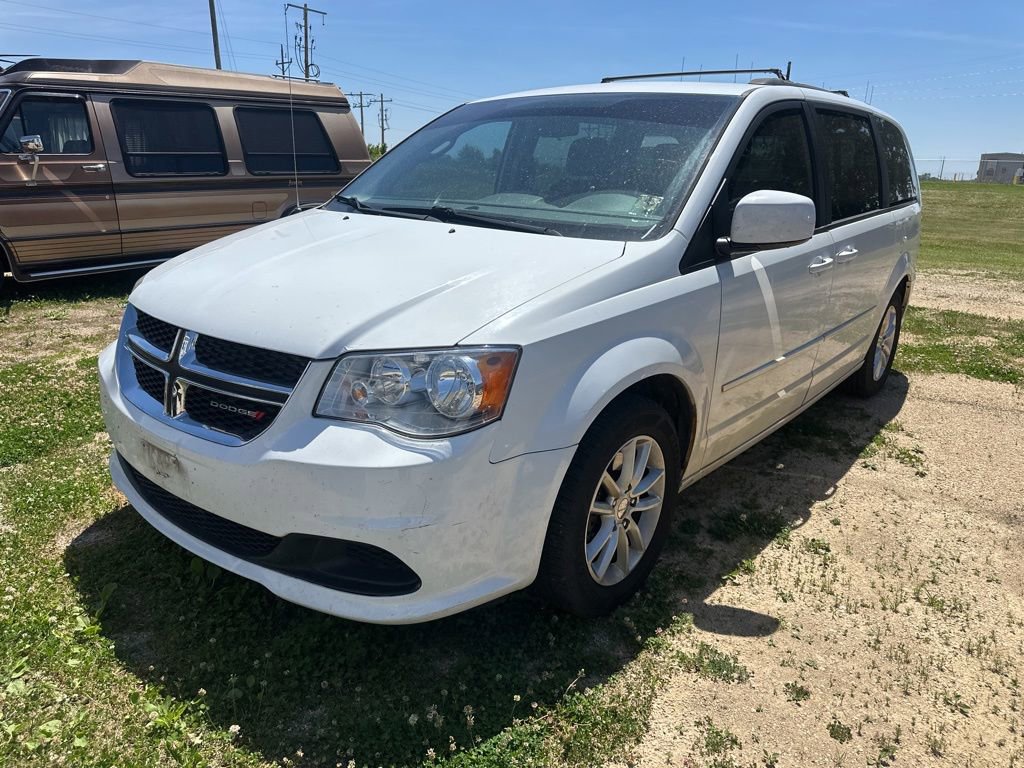 Used 2016 Dodge Grand Caravan SXT FWD image 12