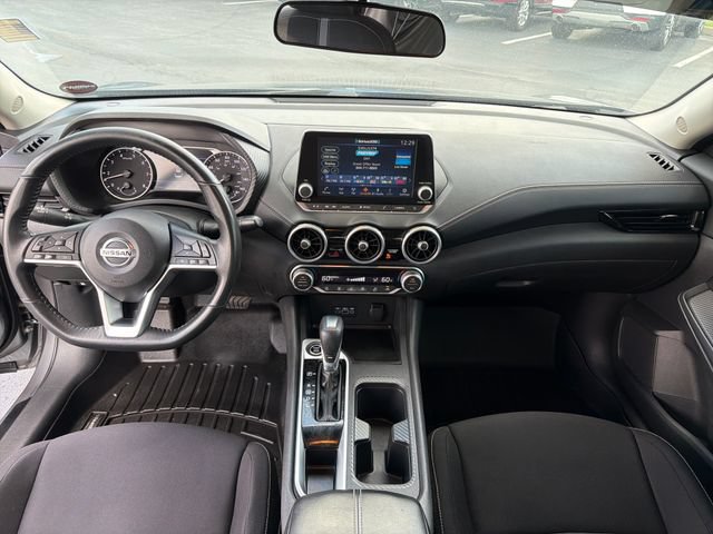 Used 2021 Nissan Sentra SV FWD image 14